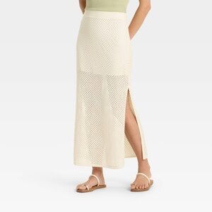 NWT Elegant Cream Crochet Maxi Skirt